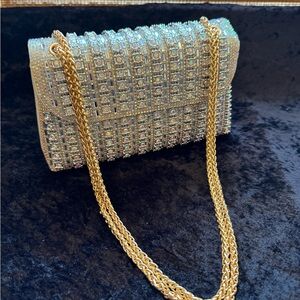 NEW - Rhinestone Silver fluorescent Bag w/gold chain